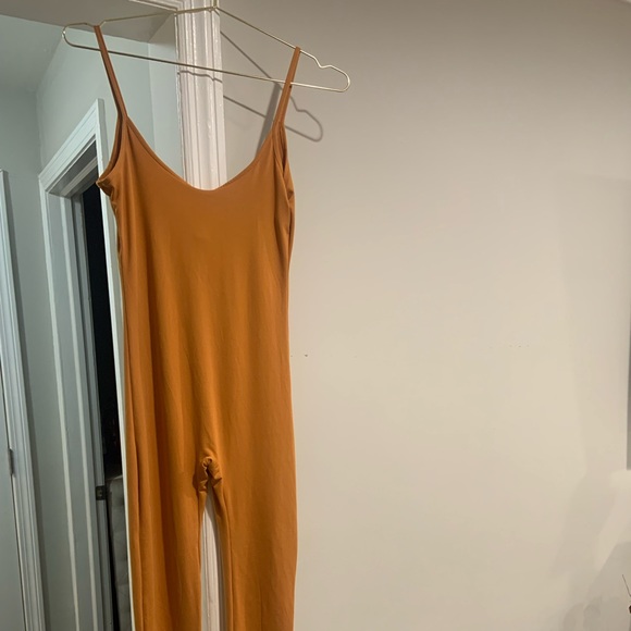 Mustard Jumpsuit ✨ - Picture 1 of 2